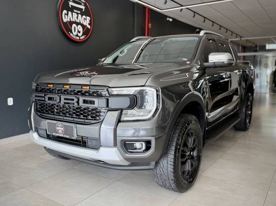 FORD RANGER 3.0 V6 TURBO DIESEL CD LIMITED 4X4 AUTOMÁTICO FORD RANGER 3.0 V6 TURBO DIESEL CD LIMITED 4X4 AUTOMÁTICO